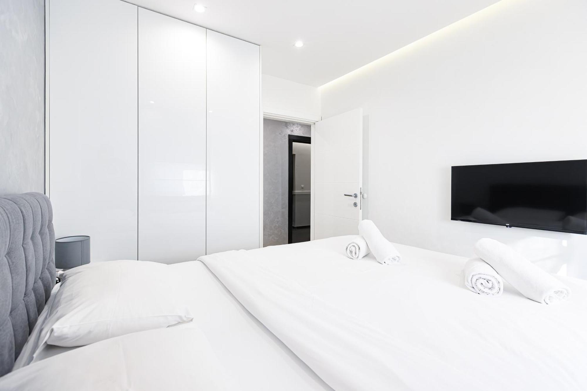 White Apartments Belgrado Buitenkant foto